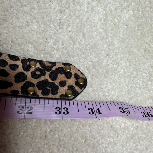 Urban Outfitters Brown and Gold Belt with Circular Buckle - Picture 7 of 7